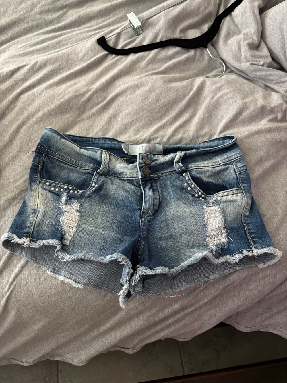 Embellished Distressed Blue Denim Women's Shorts